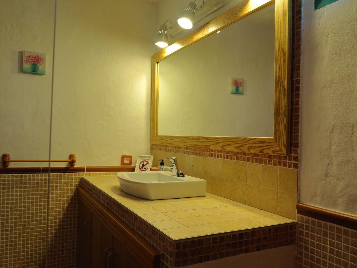 Casa Mi Tio Perico Guest House Mala Eksteriør bilde